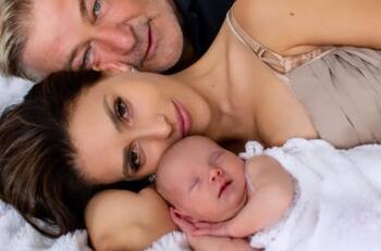 Hilaria Baldwin dejó claro que no está preocupada con recuperar su figura tras haber dado a luz