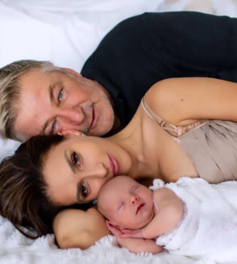 Hilaria Baldwin dejó claro que no está preocupada con recuperar su figura tras haber dado a luz - Créditos: Instagram