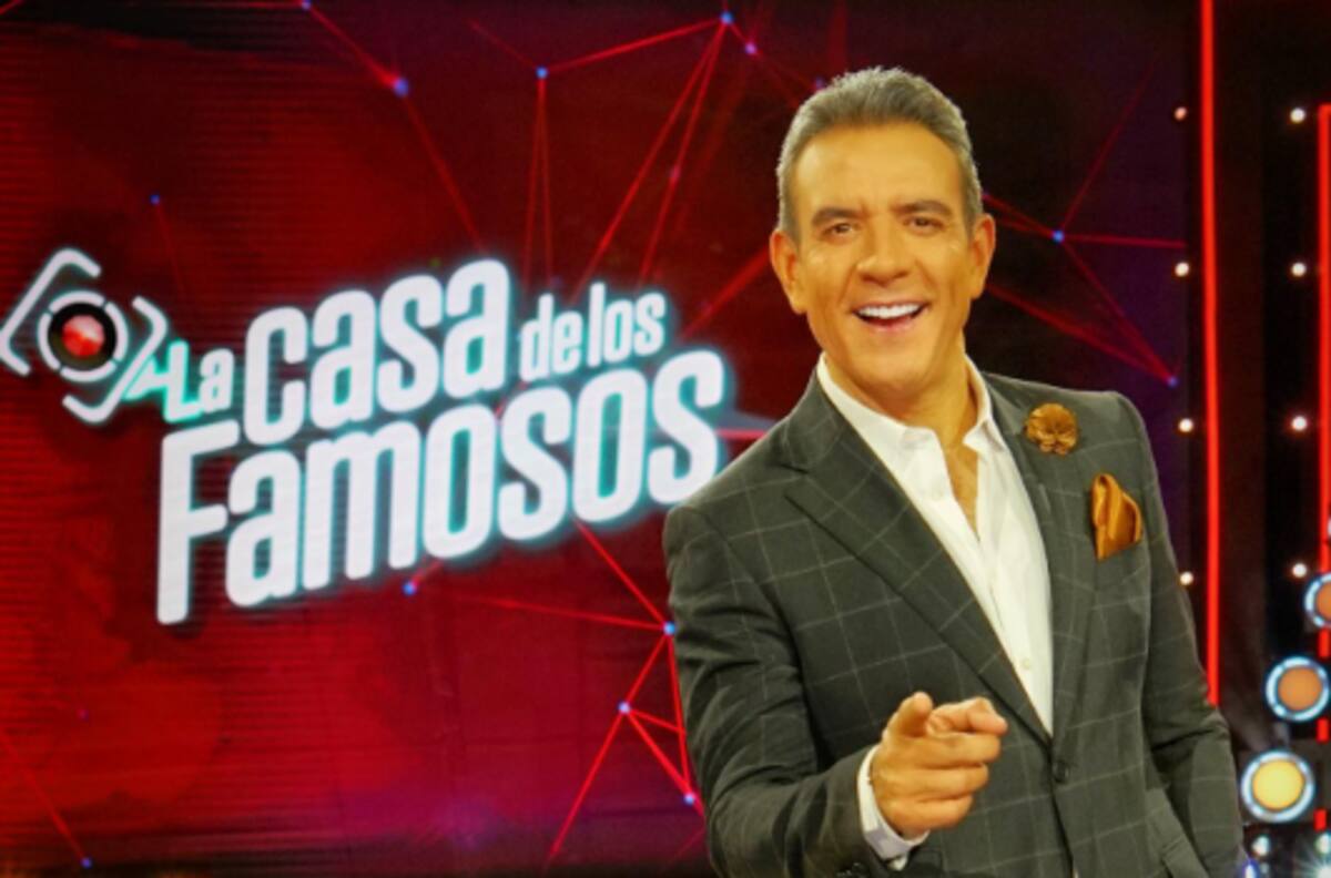 Aseguran que Héctor Sandarti asistió a una celebración contagiado de Covid-19