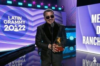 Christian Nodal y el discurso que deja ver lo agradecido que está con Cazzu