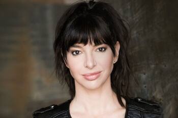 Confirman que la causa de muerte de actriz de 'Selena' fue suicidio