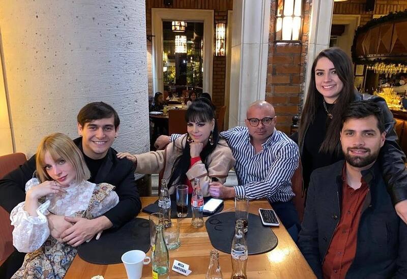 Maribel Guardia dejará de momento los escenarios - Créditos: Instagram