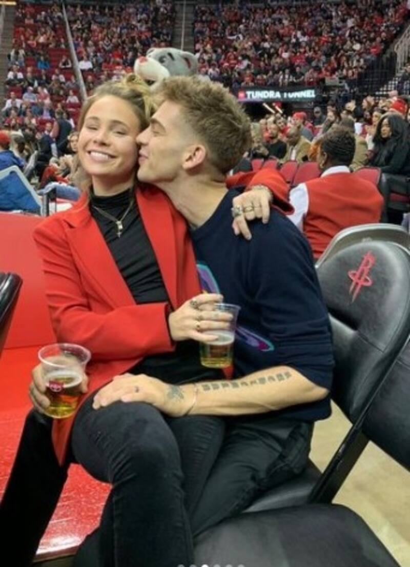 Novia del súpermodelo muerto lo despide con una devastadora carta de amor Mary le dijo adiós al amor de su vida - Créditos: Instagram