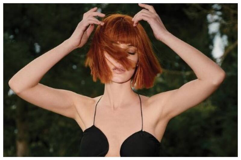 La actriz turca de Yargi subió recientemente una nueva sesión a su cuenta de Instagram.