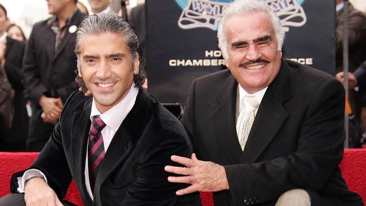 Este es el mensaje que le dedica Alejandro Fernández a su afamado papá