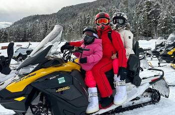 Canelo Álvarez ostenta con sus lujosas vacaciones en Colorado