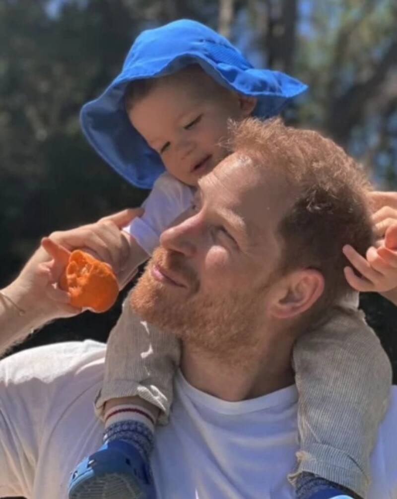 El príncipe Archie no recibió el saludo de su abuelo, el Rey Carlos III. - Créditos: Netflix