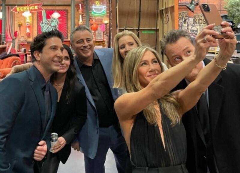 Jennifer Aniston teme una traición dentro de Friends. - Créditos: Instagram