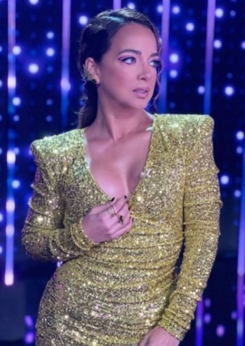 Adamari López presenta a su "novio" - Créditos: Instagram