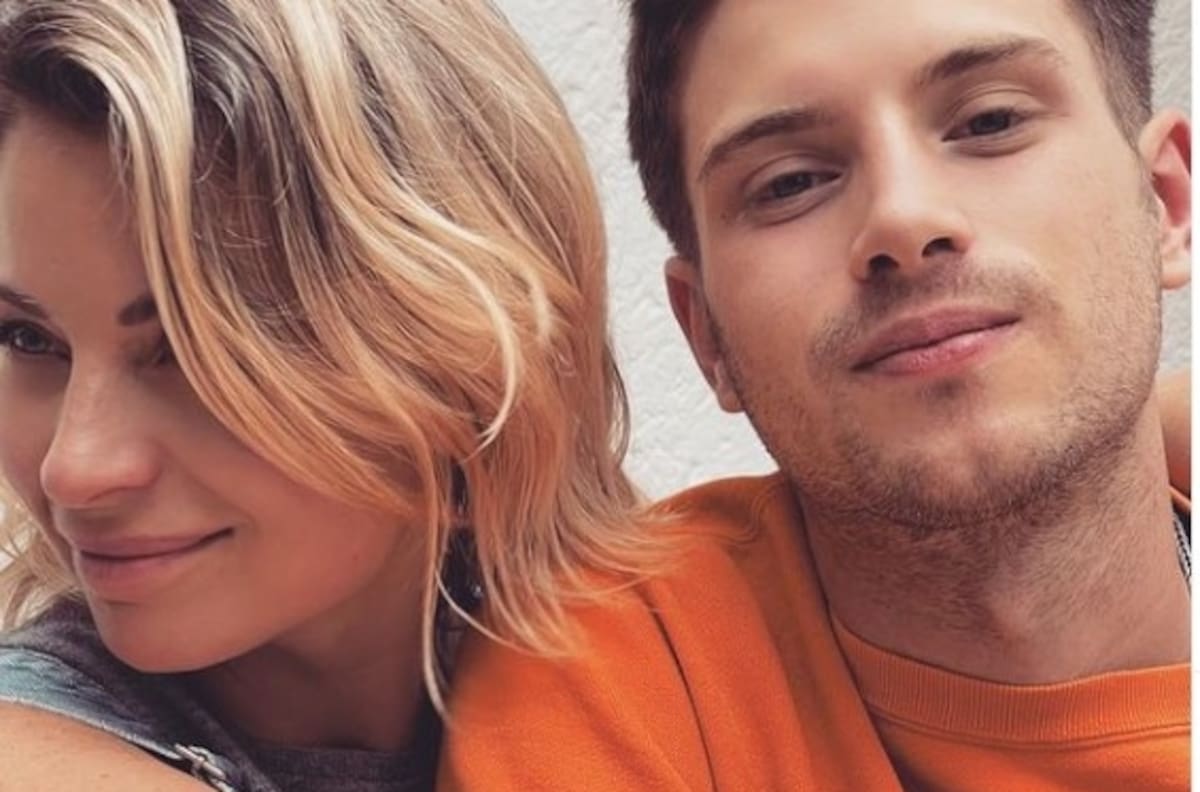 Ludwika Paleta sube fotografía con su hijo e internautas piensan que es su hermano