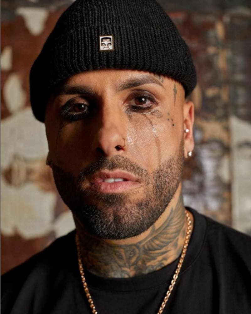 'Ojos rojos' es el nuevo tema del cantante Nicky Jam con el que defiende a la mujer - Créditos: Instagram