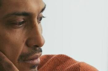 Tenoch Huerta habló del trasplante que lo salvó de la ceguera