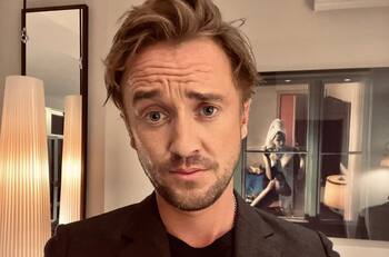 No le ayudó la magia; Tom Felton, de 'Harry Potter', se desmaya durante partido de golf