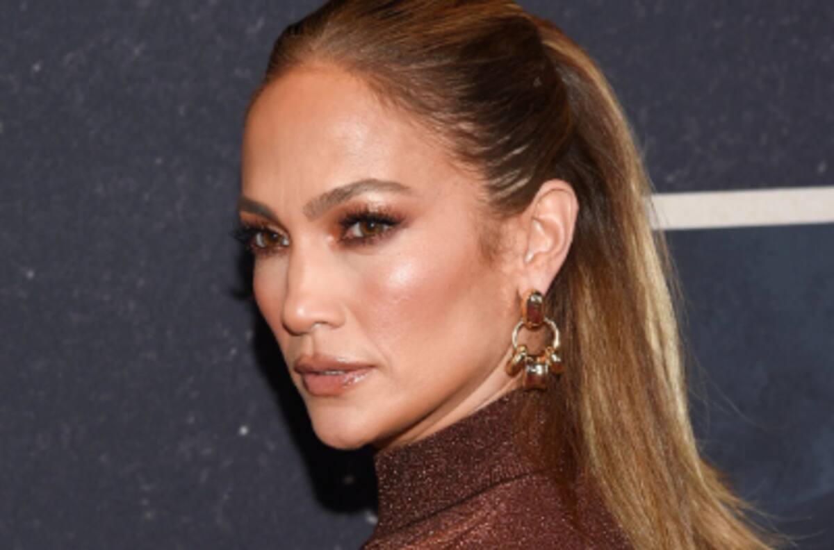 Esta es la cuantiosa suma de dinero que gana JLo al año