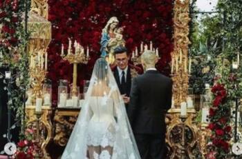 Los detalles del vestido de novia de Kourtney Kardashian: Un tributo a su esposo
