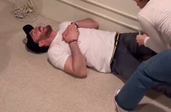 Chris Evans muestra por primera vez detalles de su relación con Alba Baptista