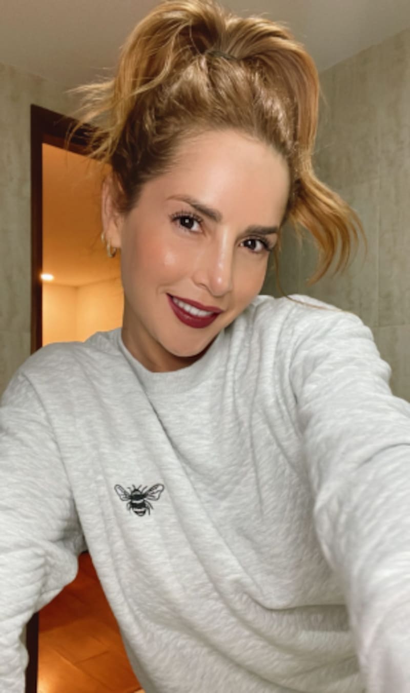 Carmen Villalobos aparece por primera vez con su novio en redes sociales - Créditos: Instagram