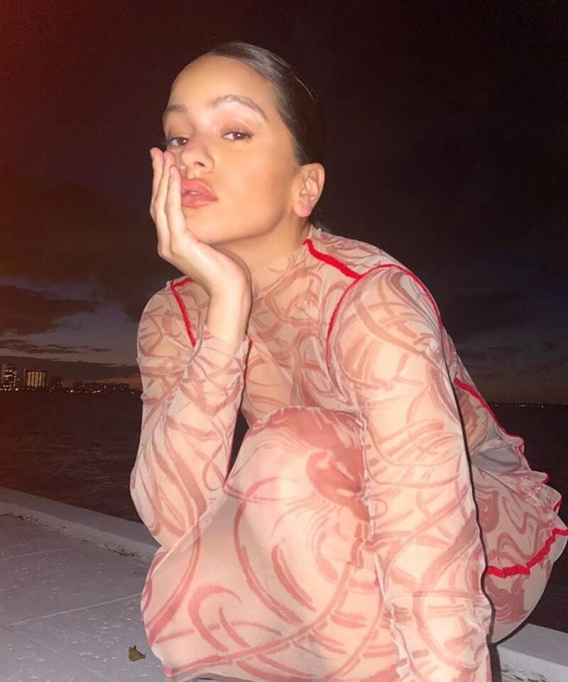 Rosalía está en México y no pudo resistirse a comer tacos - Créditos: Instagram: @rosalia.tv