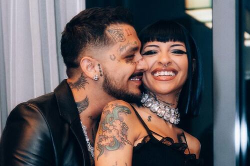 Christian Nodal sorprende con su nueva apariencia física y recibe halagos