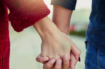 Recibe el Año Nuevo en pareja con estas ideas románticas para que no falte el amor