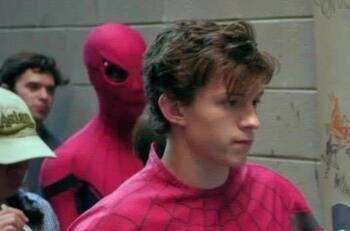 Tom Holland dice adiós a sus redes sociales por esta fuerte razón