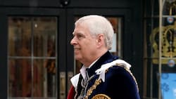 El príncipe Andrés estuvo en las fotos oficiales de la coronación, pero nunca las publicarán