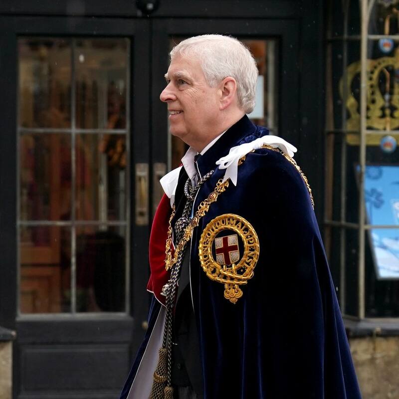 El príncipe Andrés usó las túnicas reales sin el consentimiento del Rey Carlos III. - Créditos: Telegraph