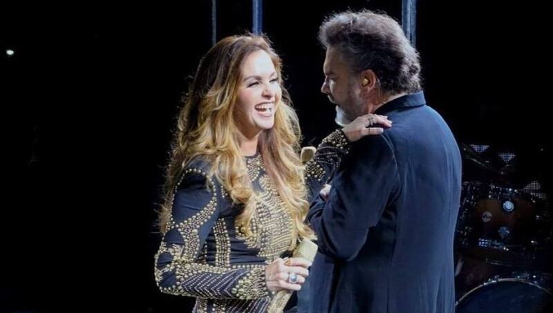 Lucero y Mijares demuestran la complicidad que tienen en el escenario - Créditos: Instagram