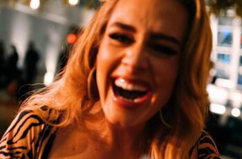 Adele corre peligro en su nueva casa de Beverly Hills