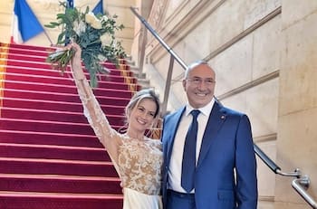 Altair Jarabo aconseja a sus fans seguir sus pasos y casarse con un hombre mayor