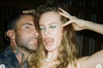 Adam Levine y su esposa Behati Prinsloo reaparecen juntos después del escándalo de infidelidad
