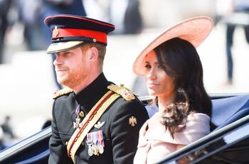 Meghan Markle y el príncipe Harry no podrán estar con la Reina Isabel II en la Acción de Gracias