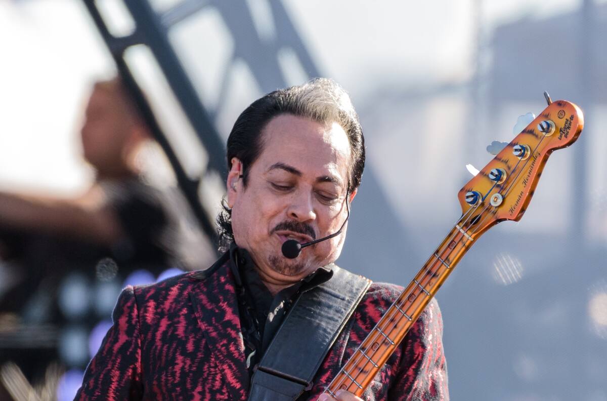 El hijo no reconocido del líder de Los Tigres del Norte clama por ver a su padre