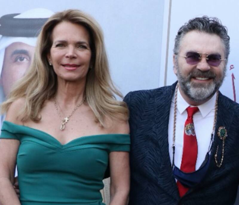 Manuel Mijares oficializó su relación con Lupita de la Vega - Créditos: Twitter