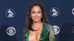 Icónico vestido Versace de JLo hizo su aparición en el Festival de Cine de Cannes