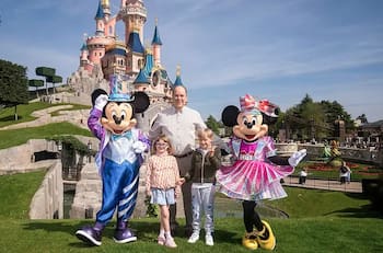 El Príncipe Alberto se va de vacaciones con sus hijos y sin Charlene