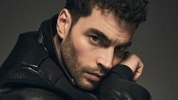 Akin Akinözü, el galán de Hercai y Amor y Traición, se luce ahora como levantador de pesas