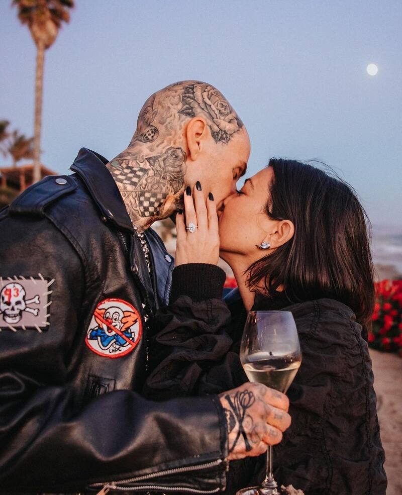 Kourtney Kardashian recuerda importante momento al lado de Travis Barker - Créditos: Instagram