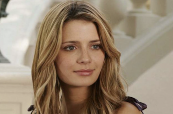 Actriz revela que manager le sugirió que se acostara con DiCaprio para progresar en su carrera