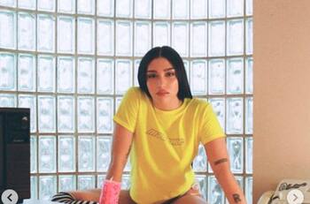 La hija de Madonna impresiona con escultural figura y posa con todo y lesión en el brazo