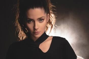 Ariadne Díaz enfurece por lo que le hicieron a su auto