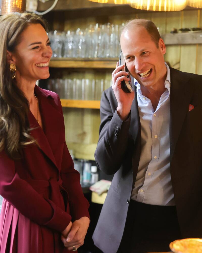 Kate Middleton conquistó con su vestido merlot de menos de 200 dólares - Créditos: Instagram