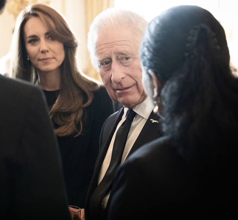 Carlos estuvo celoso de sus nueras. - Créditos: Instagram