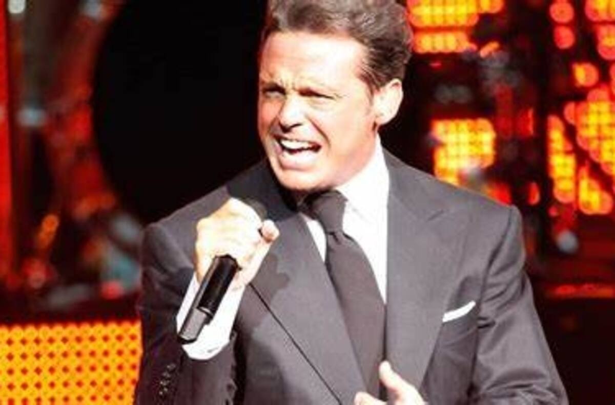 ¡Luis Miguel se casa! Aseguran que el cantante le entregó un anillo de bodas a Paloma Cuevas