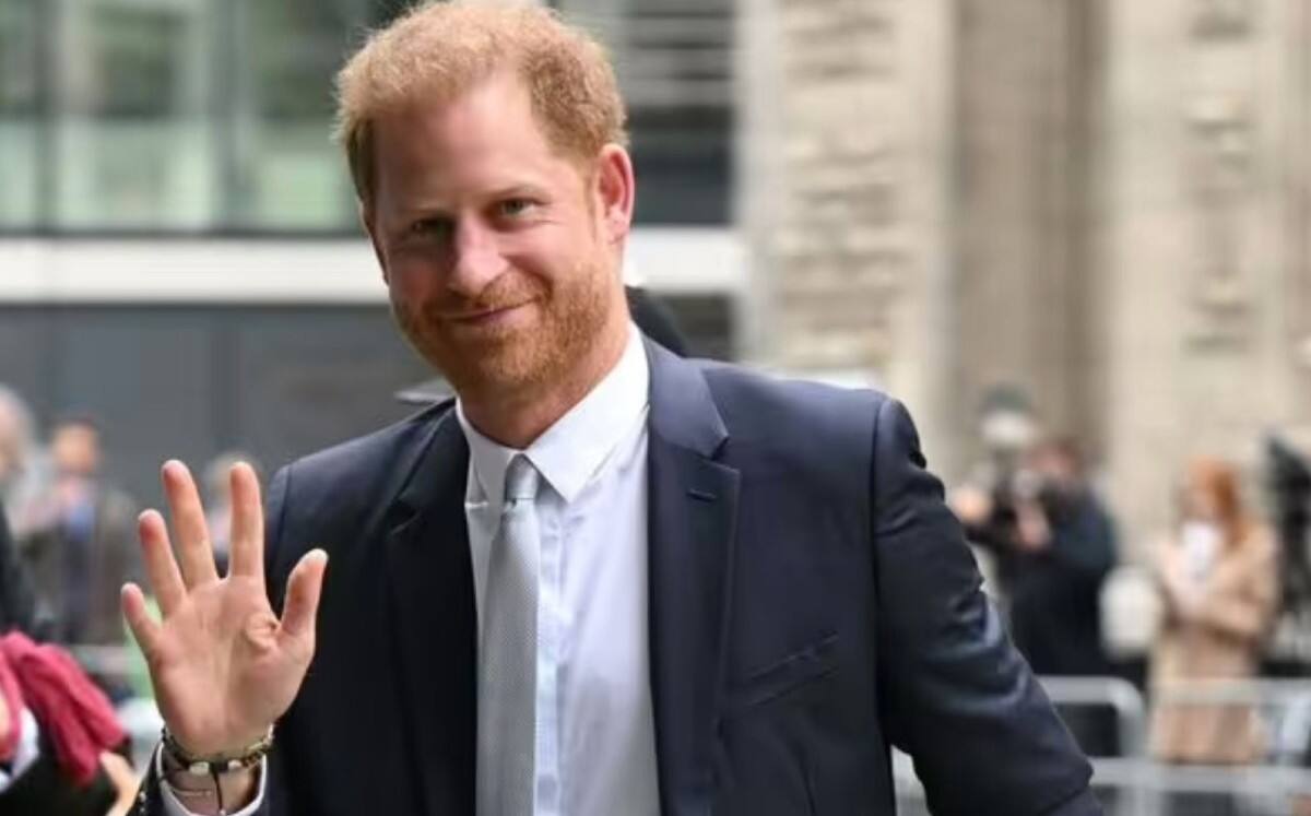 El príncipe Harry extraña a su familia en el Reino Unido.