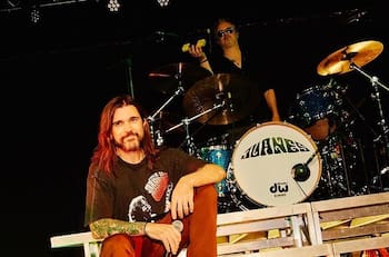 Juanes discute con su esposa por las redes sociales