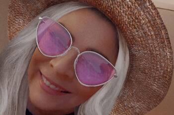 Victoria Ruffo y su look “de pelos” que ha sido halagado en redes