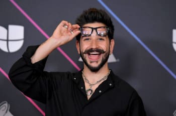 Camilo muestra su verdadera esencia mientras declara ser “rarito”