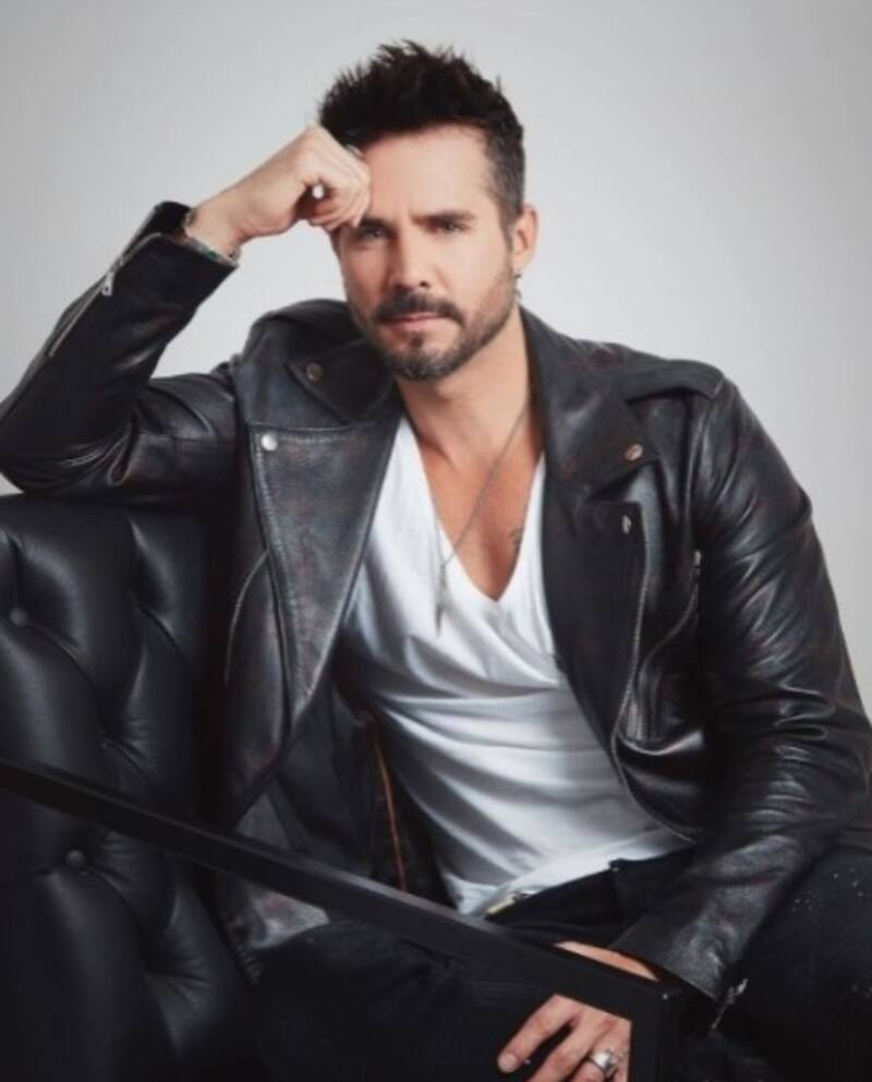 José Ron y Carolina Miranda protagonizan proyecto original de Univisión y Televisa - Créditos: Instagram José Ron