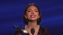 Con estos looks Ángela Aguilar se llevó la noche en los Premio Lo Nuestro